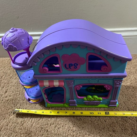 2024 Hasbro Littlest Pet Shop Fun Factory Playset LPS - Picture 6 of 13